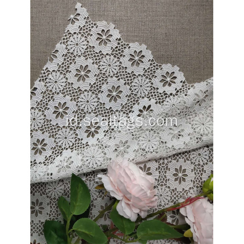 Allover Elastic Lace Fabric oleh The Yard